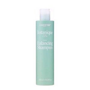 Бессульфатный шампунь без ароматизаторов Botanique Pure Nature Balancing Shampoo для чувствительной кожи головы 250 мл