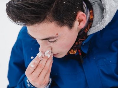 Причины носовых кровотечений у взрослых и детей